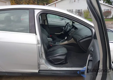 2012 Ford Focus Sel из США, поврежденный, VIN 1FAHP3H2XCL214671